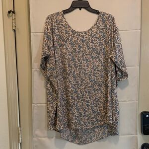 Maurices Delton Paisley Print Zipper Back Short Sleeve Blouse Plus Size 4x Size